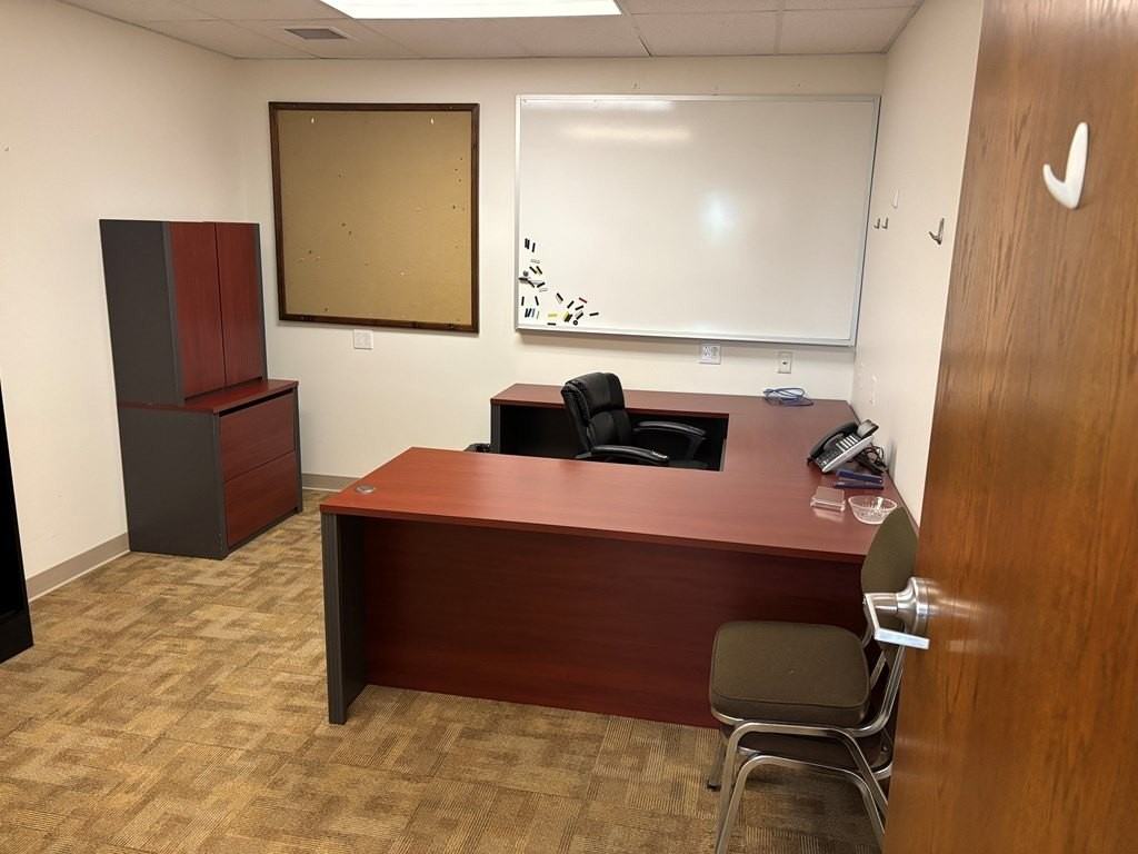 447 Career Ln - Photo 4 of 30