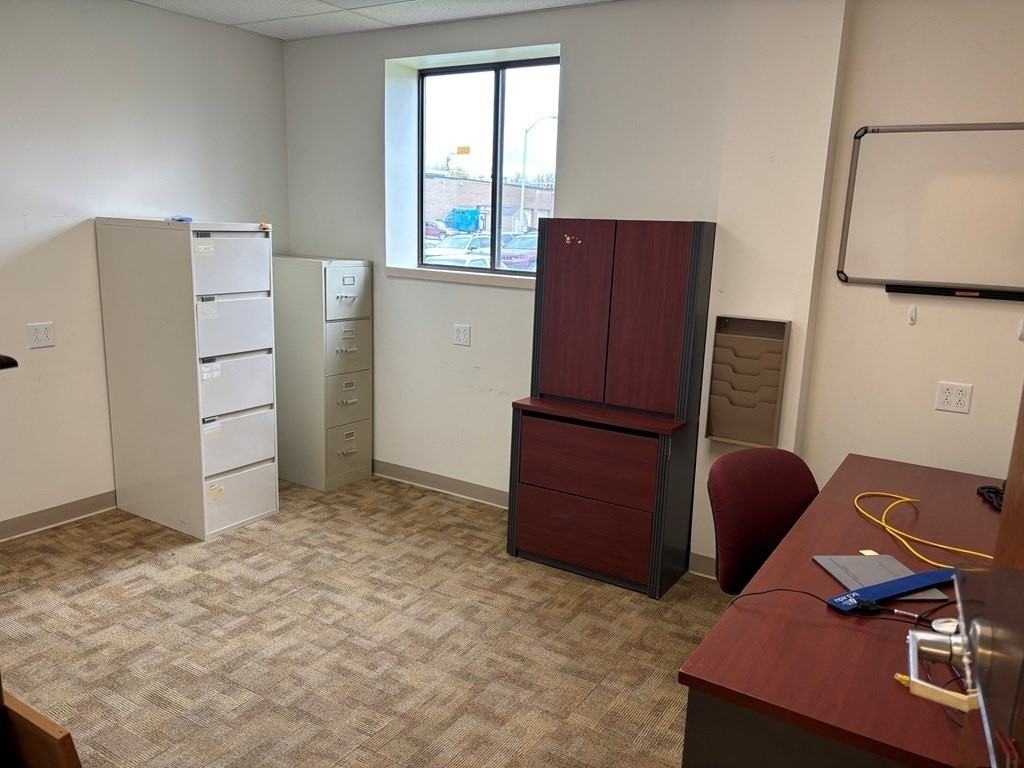 447 Career Ln - Photo 7 of 30