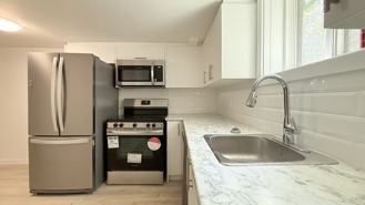 103 King Edward Ave #6 - Photo 1 of 1