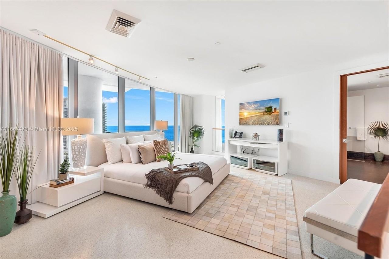 101 20th St Th B - Photo 4 of 50