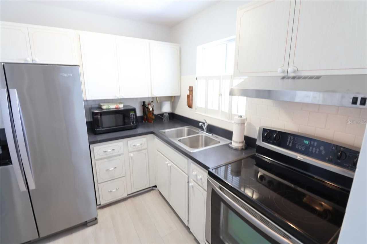 2083 Canal Dr #L32 - Photo 2 of 15