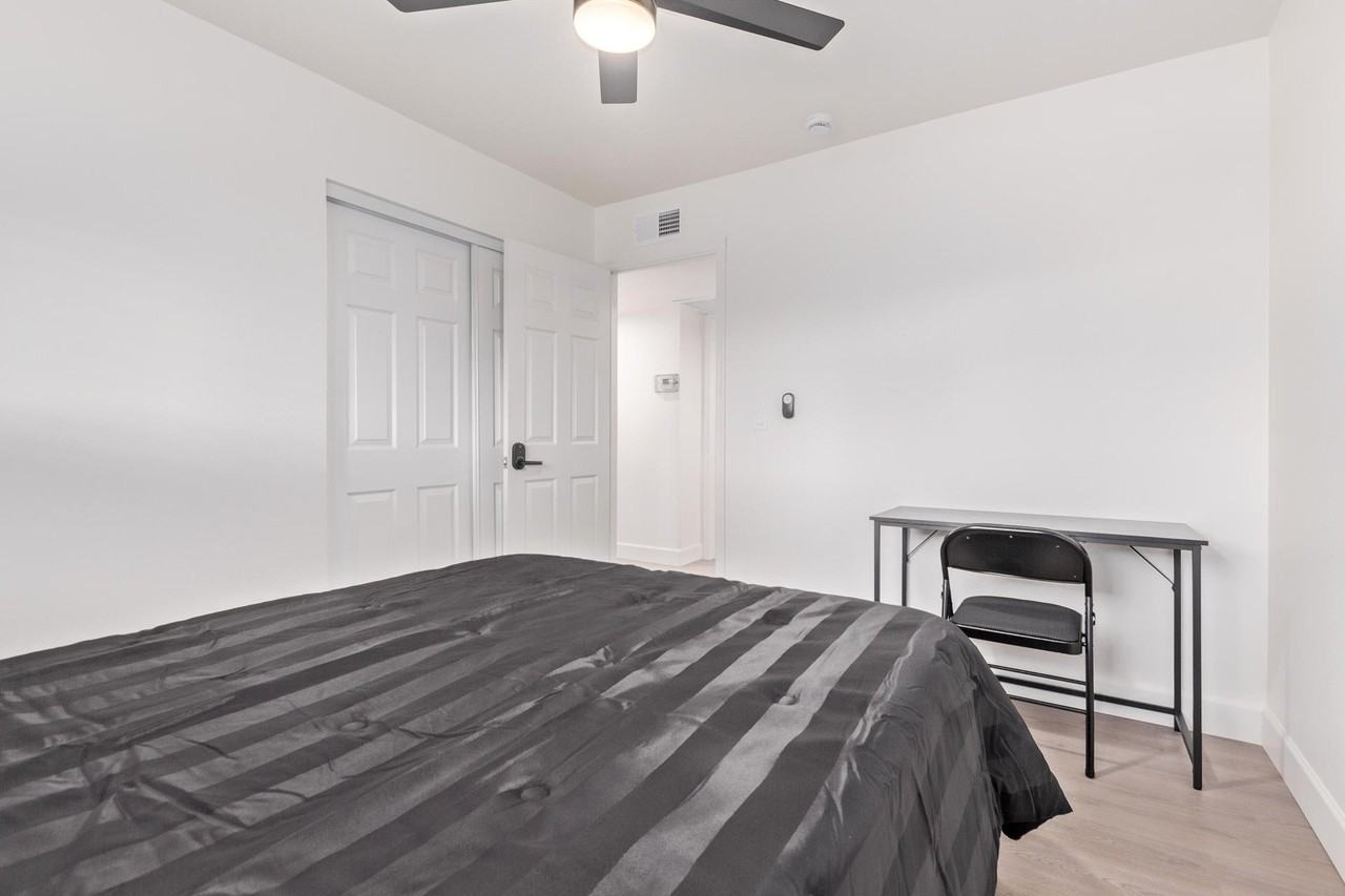 E Garnet Ave - Photo 6 of 6