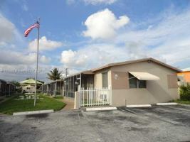 featured image of 2211 Lincoln St #7