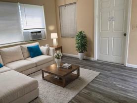 211 Se 9th Ct #2 - Photo 1 of 1
