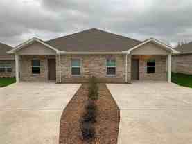 2321 N Hickory St - Photo 1 of 1