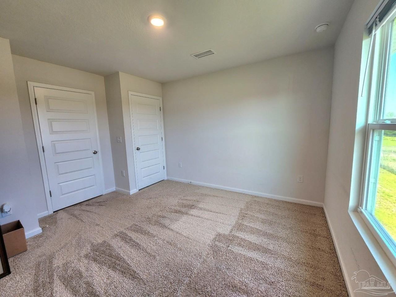 5621 Guinevere Lane - Photo 7 of 19