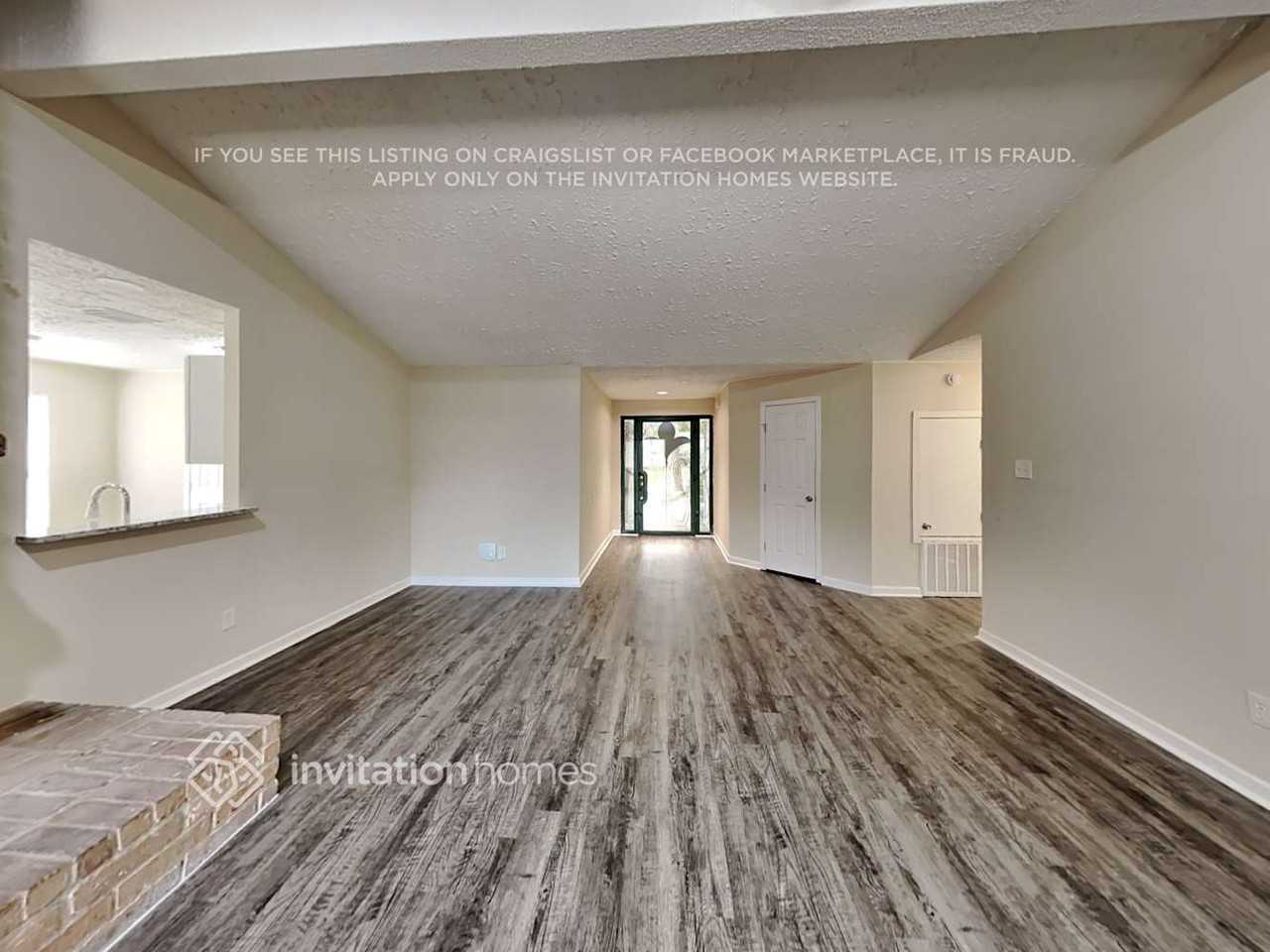 2622 Broomsedge Dr - Photo 5 of 19