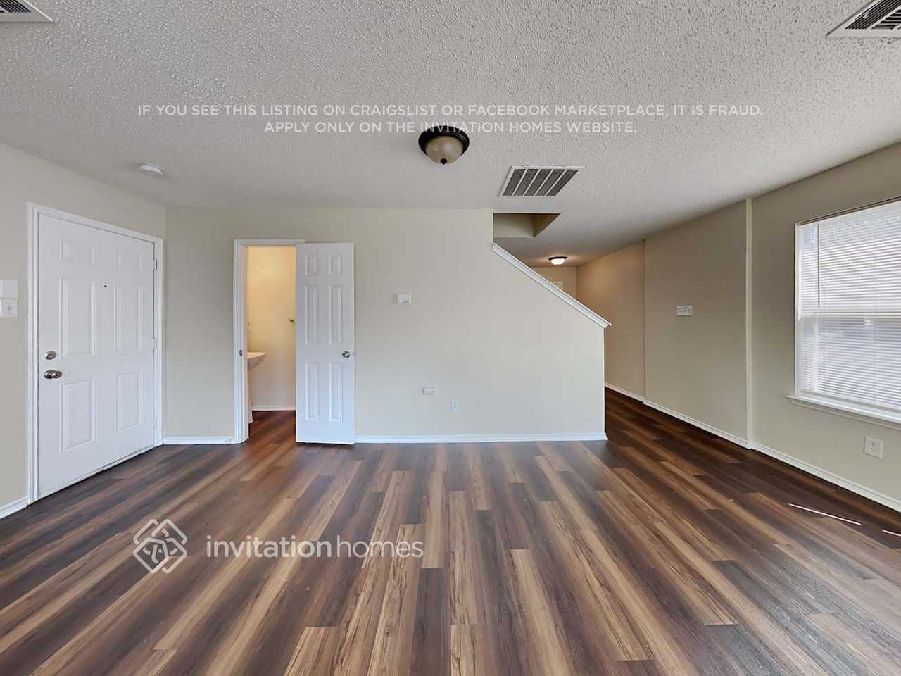 7016 Sorcey Rd - Photo 6 of 20