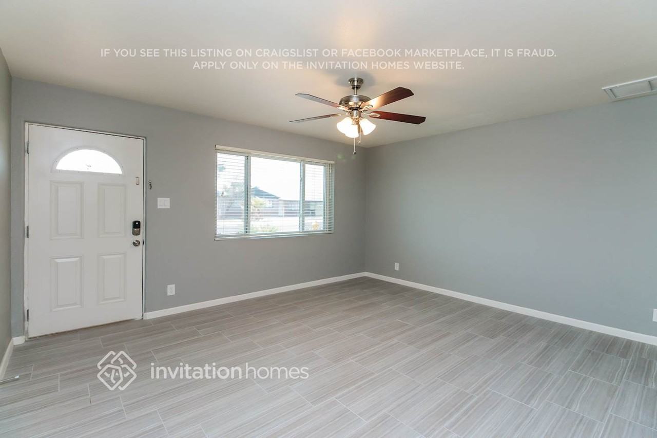 338 E Garfield St - Photo 2 of 19