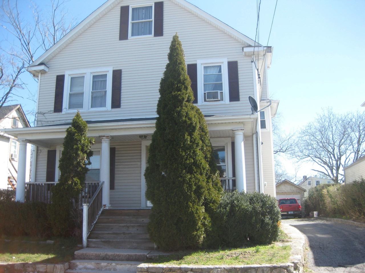 56 Horton St ##2 - Photo 6 of 8