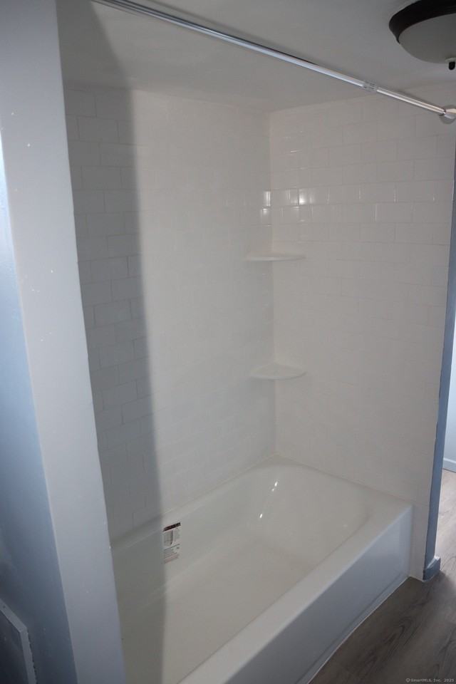 87 Pleasant St - Photo 6 of 22