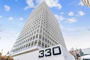 featured image of 330 Spadina Rd