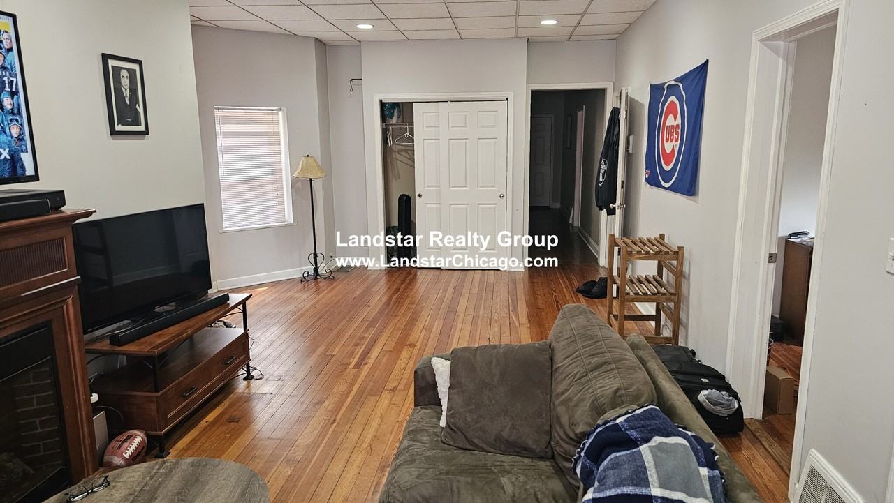 1419 W Grand Ave #1 - Photo 3 of 17