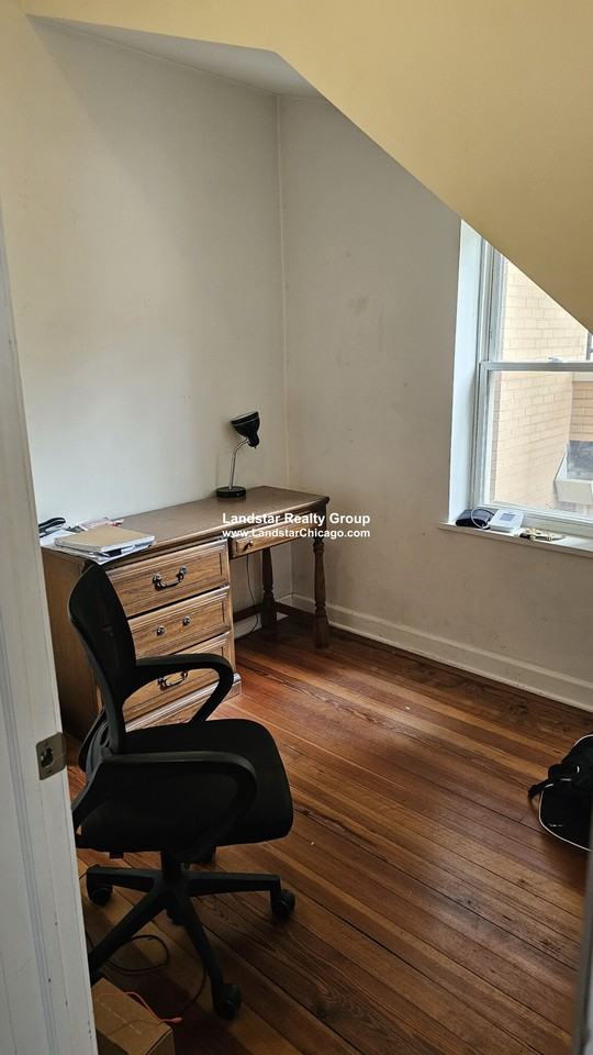 1419 W Grand Ave #1 - Photo 6 of 17