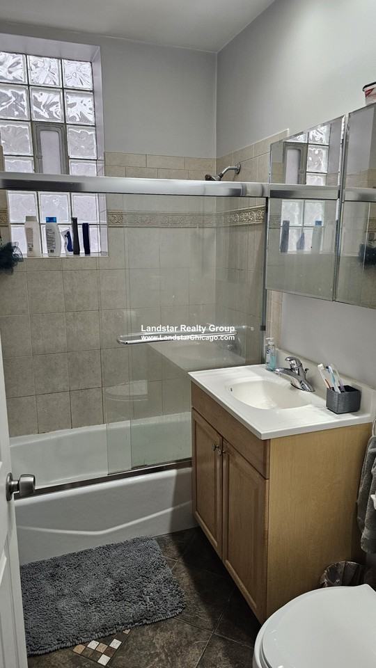 1419 W Grand Ave #1 - Photo 7 of 17