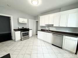 featured image of 61 Crescent Ave #1