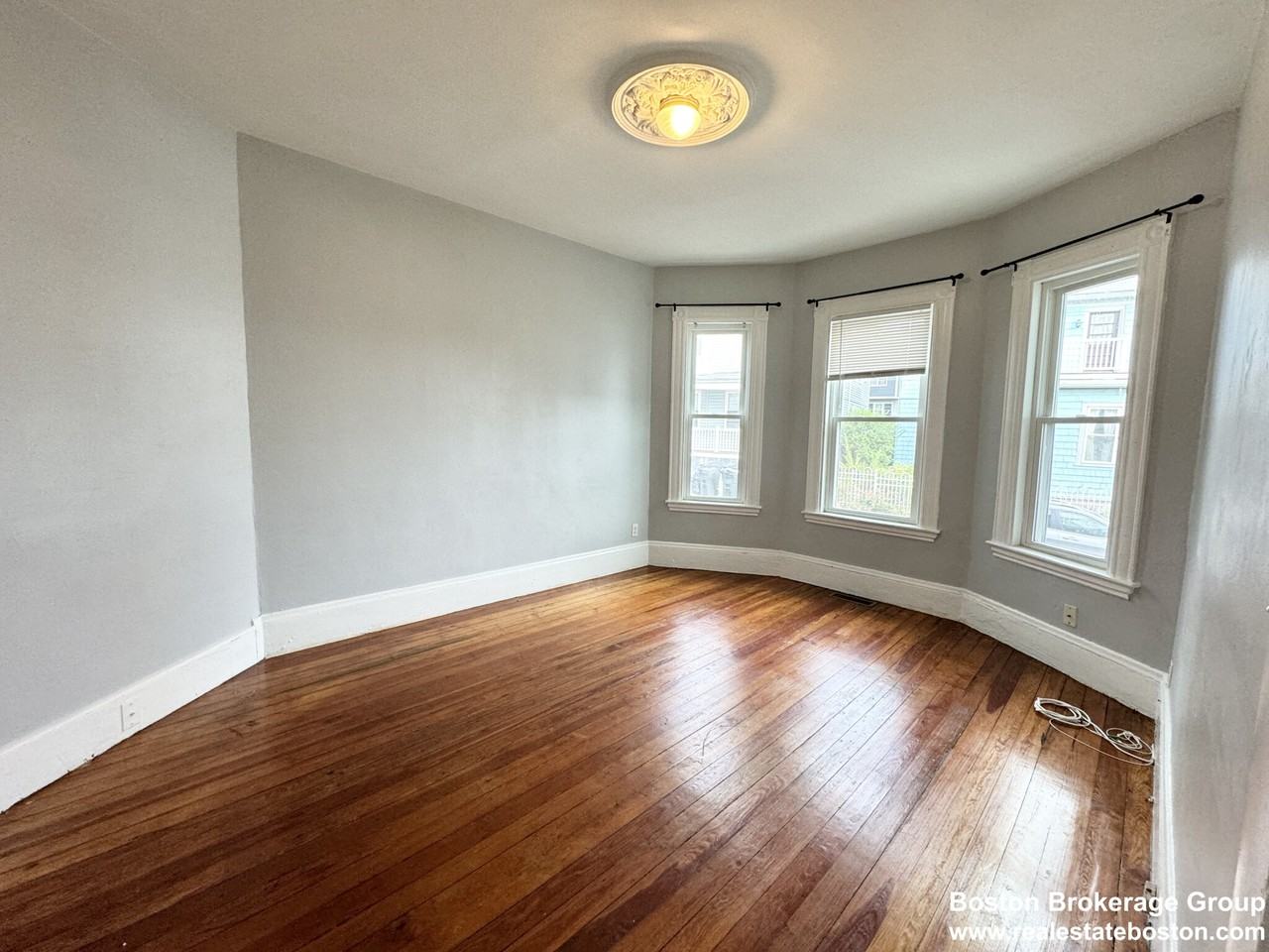 61 Crescent Ave #1 - Photo 4 of 7