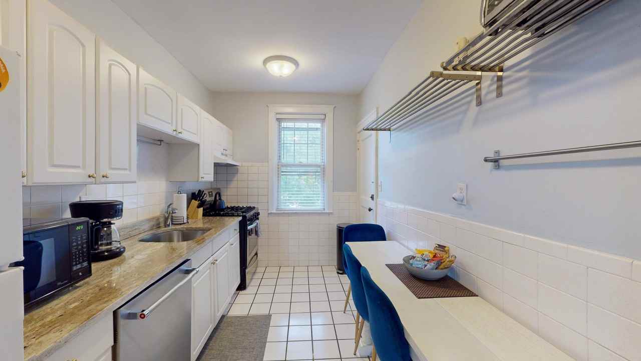 169 Kent St #3 - Photo 5 of 15