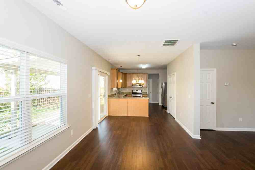 13529 Anne Brower Rd - Photo 3 of 17