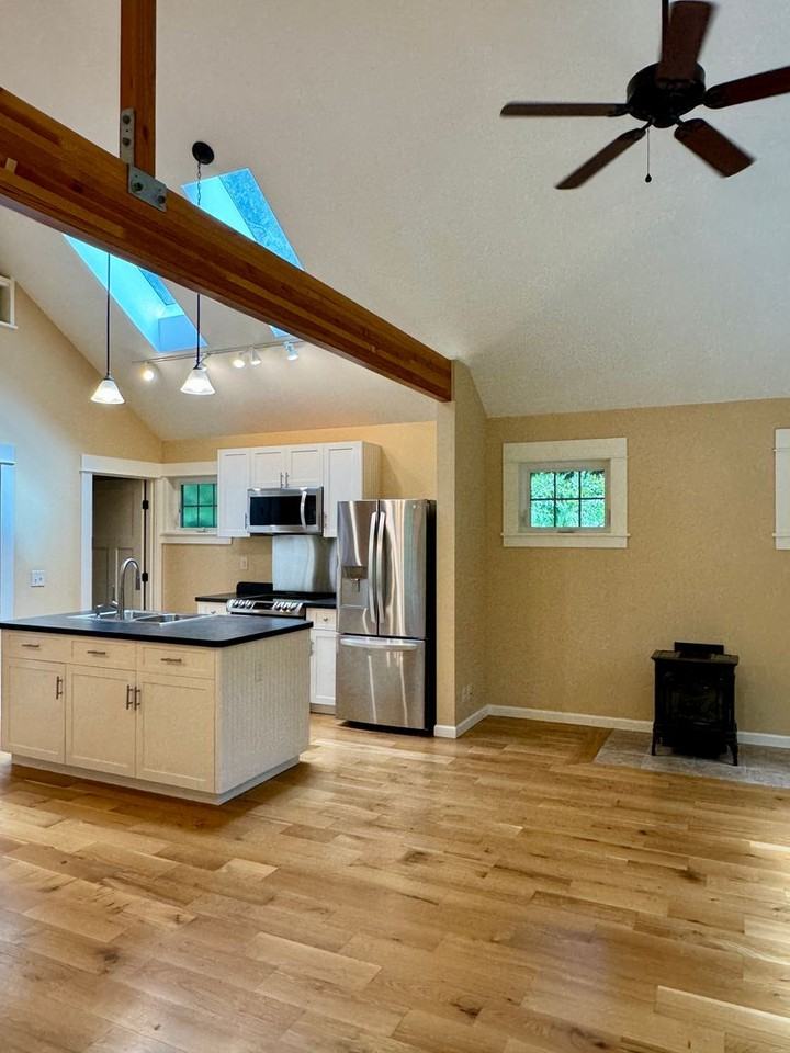 5784 Ne Tolo Rd - Photo 3 of 26