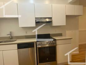 8 Cleveland Pl - Photo 1 of 1