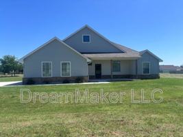 featured image of 716 Flowers Dr