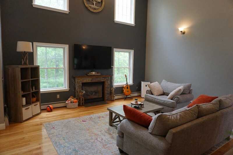 60 Rockwood Dr - Photo 4 of 50