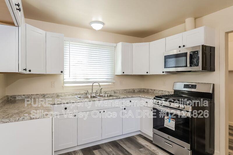 29 North Dr - Photo 3 of 19