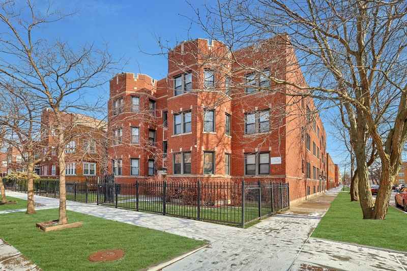 7955 South Paulina Street - Photo 2 of 8