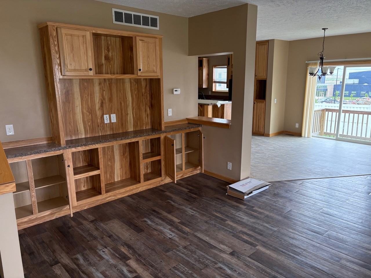 3503 Long Branch Ave - Photo 3 of 13