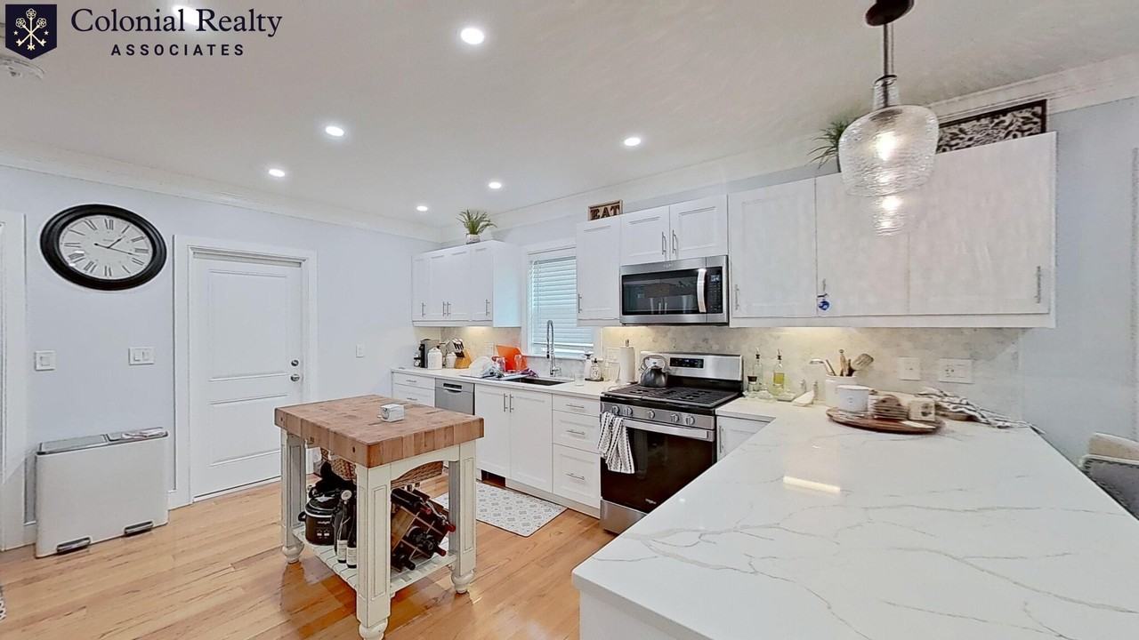 30 Woodrow Ave - Photo 4 of 37