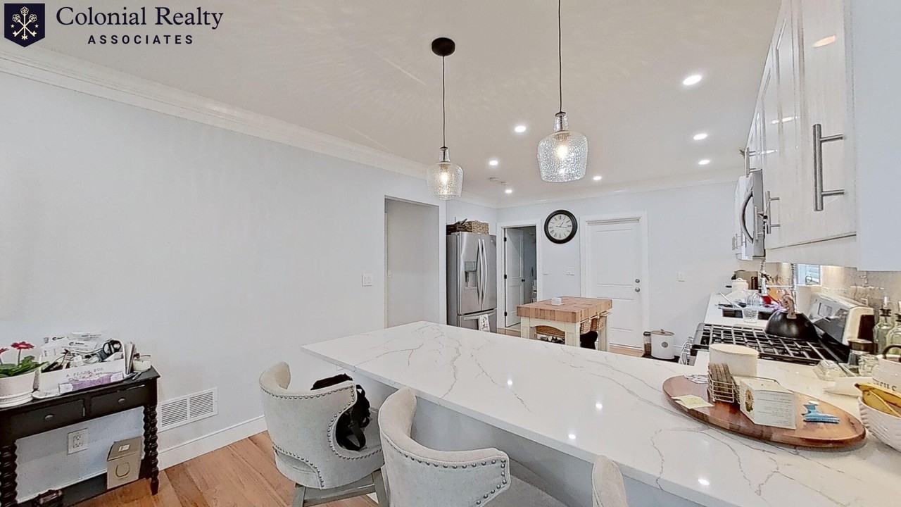 30 Woodrow Ave - Photo 5 of 37