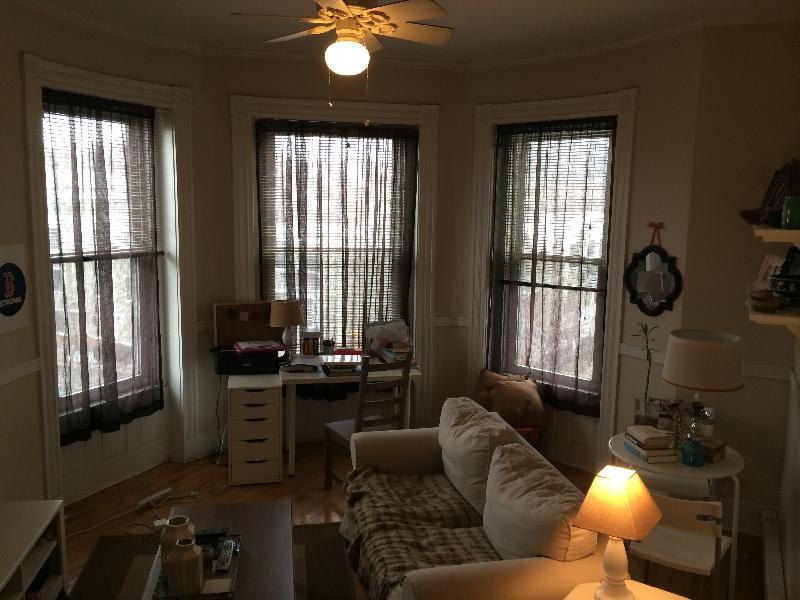 1454 Tremont St #3F - Photo 4 of 7