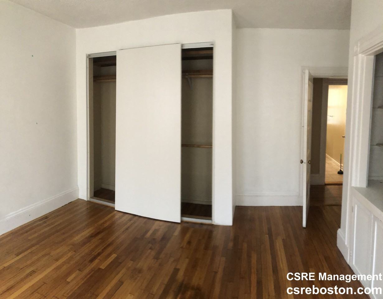 24 Pond St #1 - Photo 4 of 15