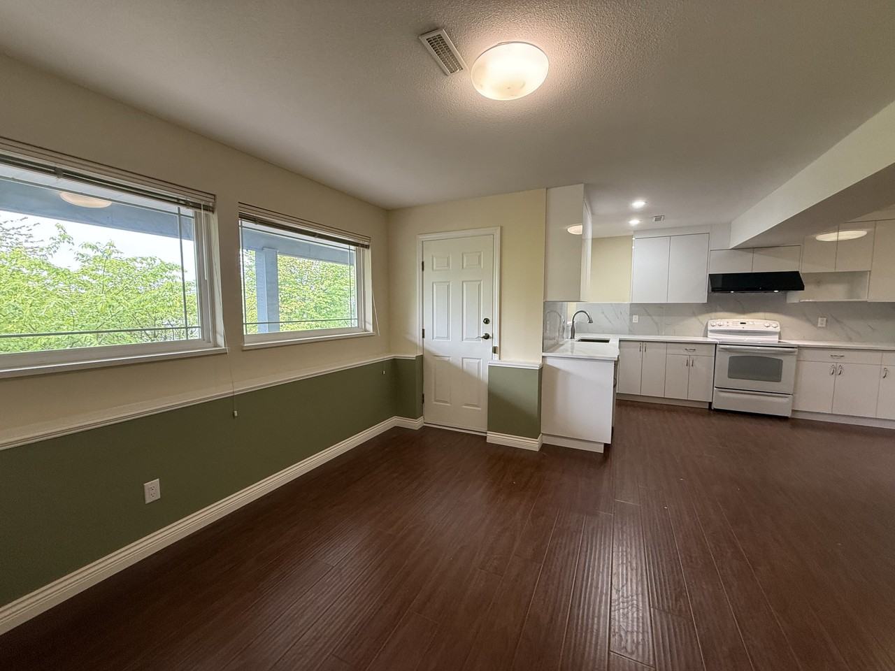 1675 Mallard Court - Photo 2 of 16