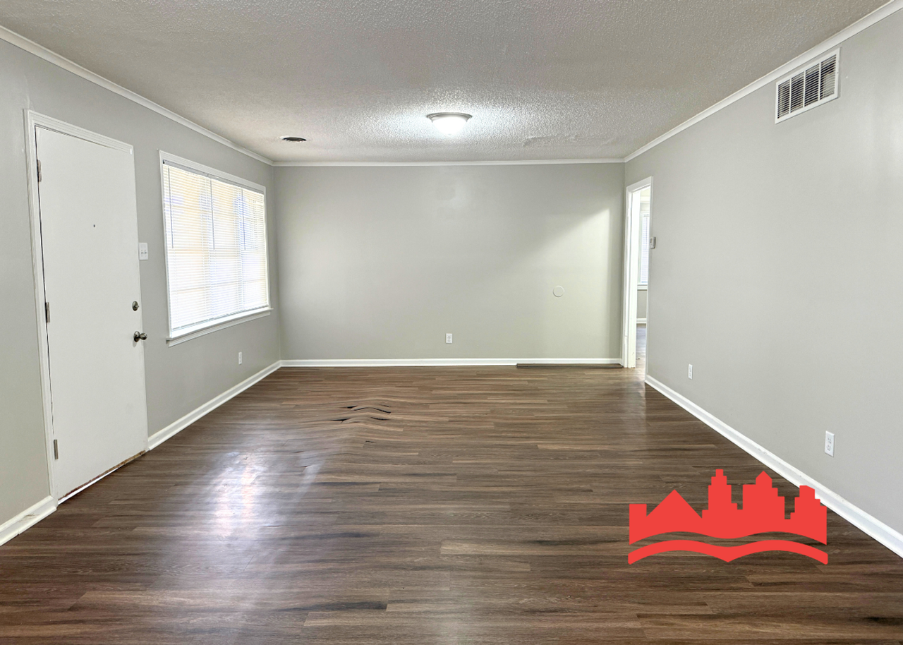 3226 Dogwood Ln - Photo 5 of 14