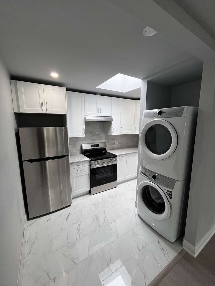 3371 Bloor Street West #A - Photo 2 of 13