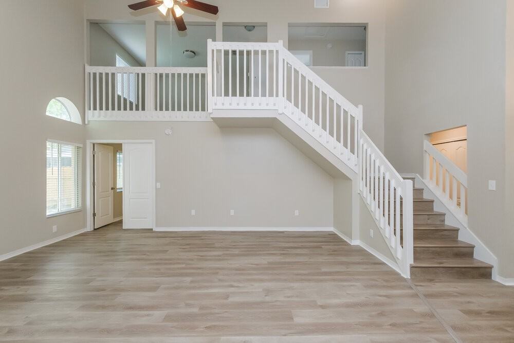 29433 Birds Eye Dr - Photo 4 of 17