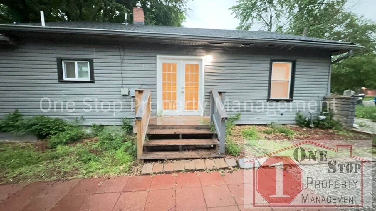 518 S Ash Ave - Photo 2 of 18