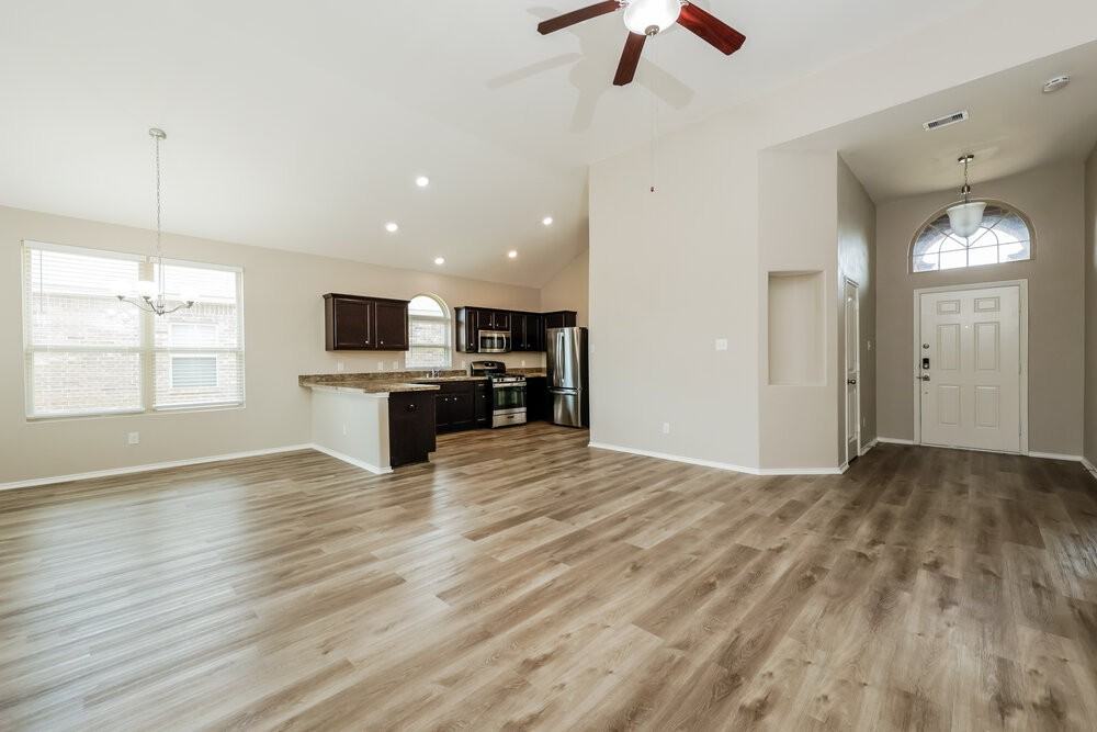 5314 Little Jasmine Way - Photo 4 of 16