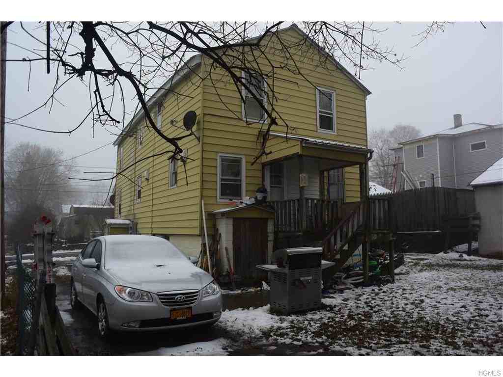 101 Spring St - Photo 2 of 15