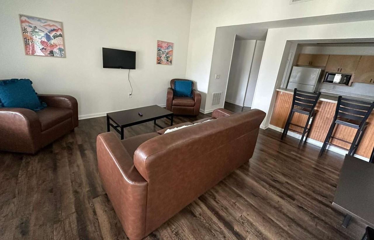 Buckhorn Ct #1018127P - Photo 2 of 42