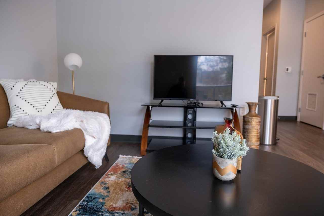 2301 Ingersoll Ave #1036744P - Photo 5 of 42