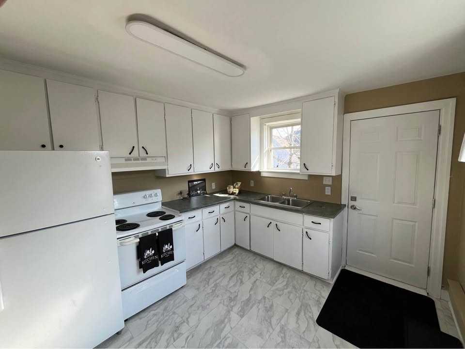 168 Harvey Street - Photo 2 of 13