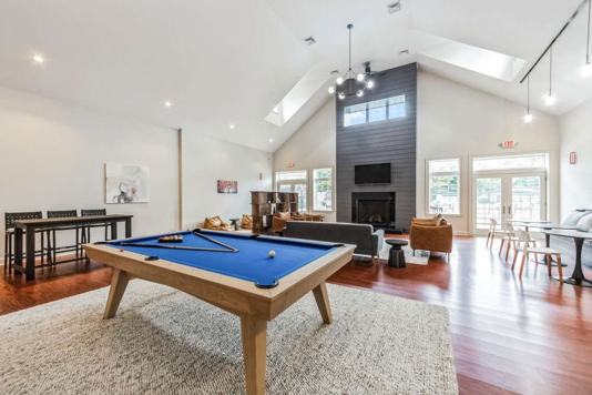 Eagle Rock Properties 3 of 4