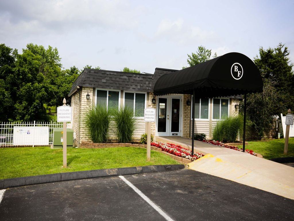 Black Forest Apartments - Photo 4 of 41