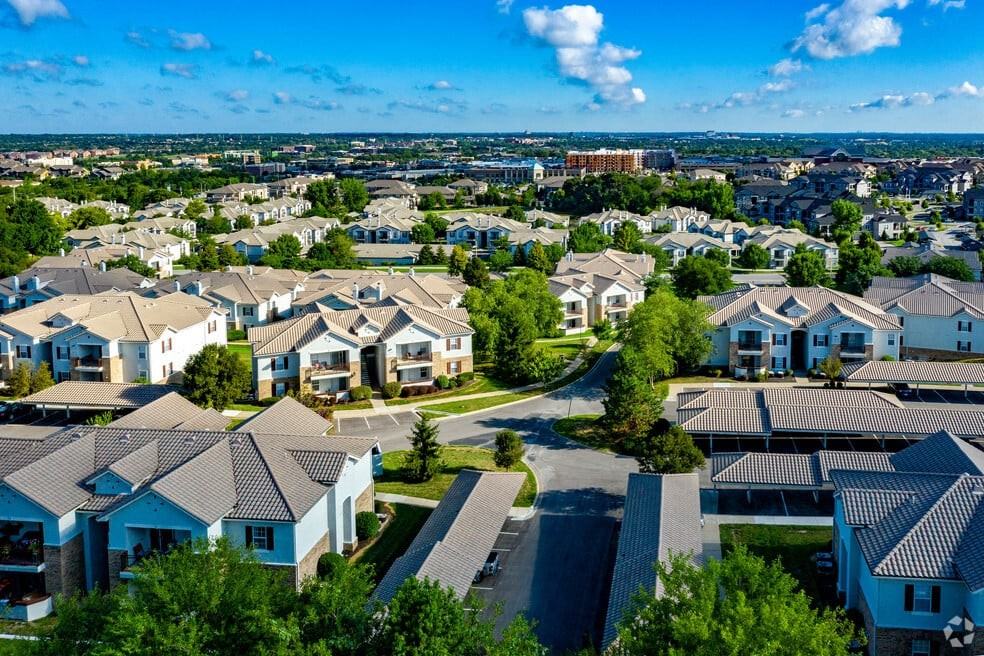 The Lakes at Lionsgate Apartments - Photo 4 of 49