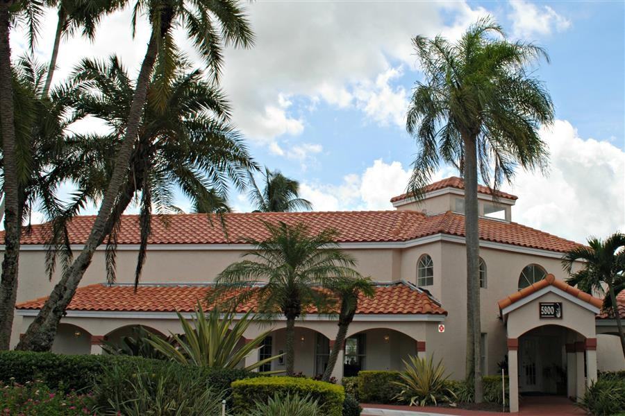 Country Club Lakes Apartments - Photo 2 of 45