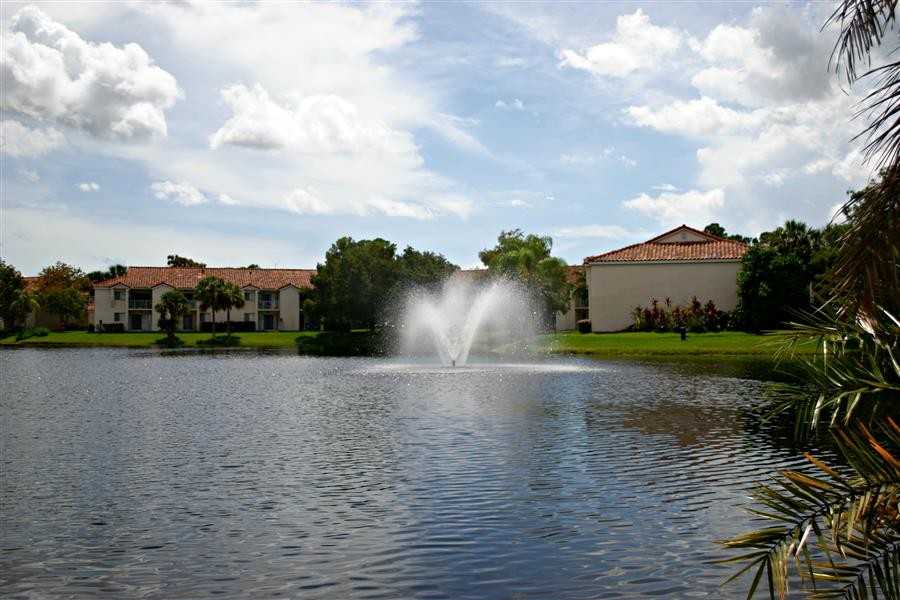 Country Club Lakes Apartments - Photo 4 of 45