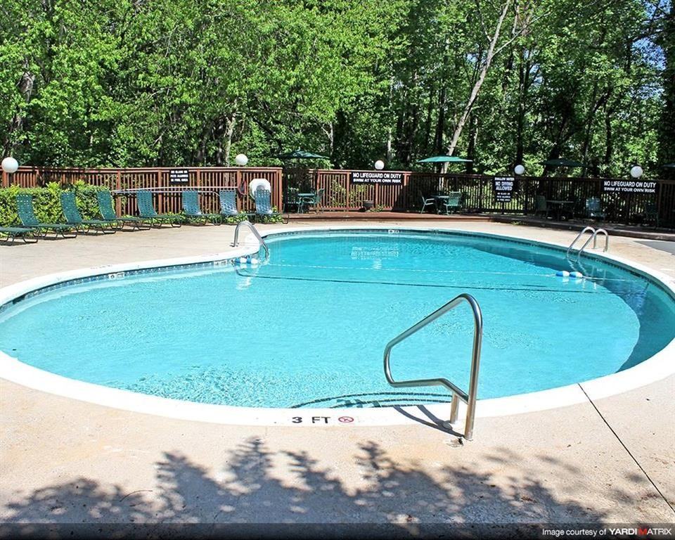 Roper Mountain Woods Apartments Phase 1 - Photo 4 of 39